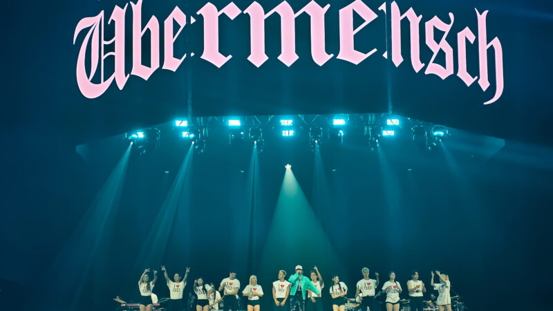 [LIVE REPORT] G-Dragon à Paris : “Übermensch”, l’art de renaître et de se dépasser